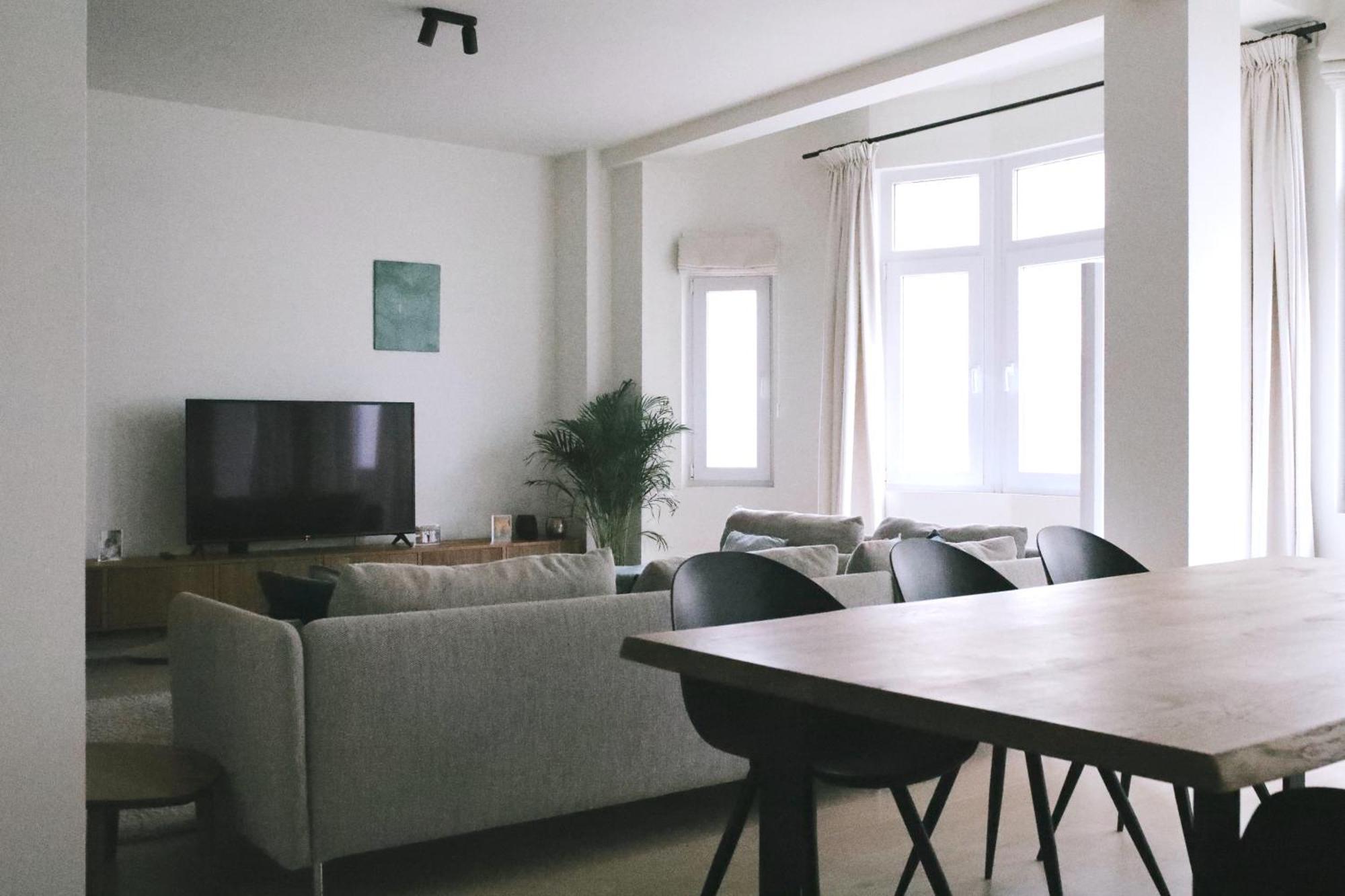 Luxury 2 Bedroom - Antwerp City Centre Buitenkant foto